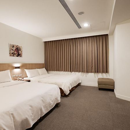 Nei Jiang Hotel Taipei Bagian luar foto