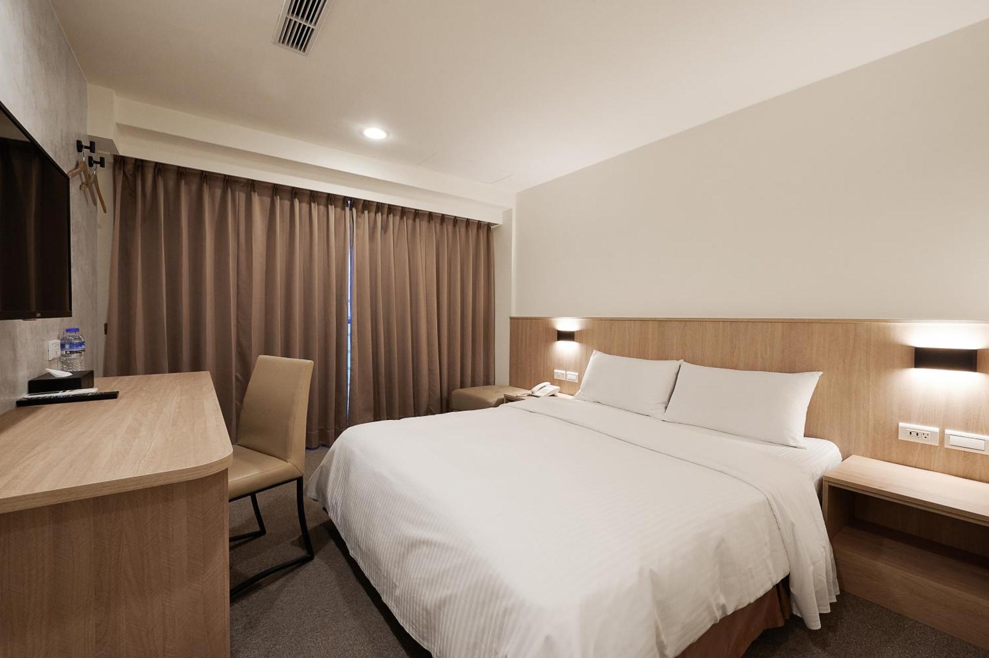 Nei Jiang Hotel Taipei Bagian luar foto