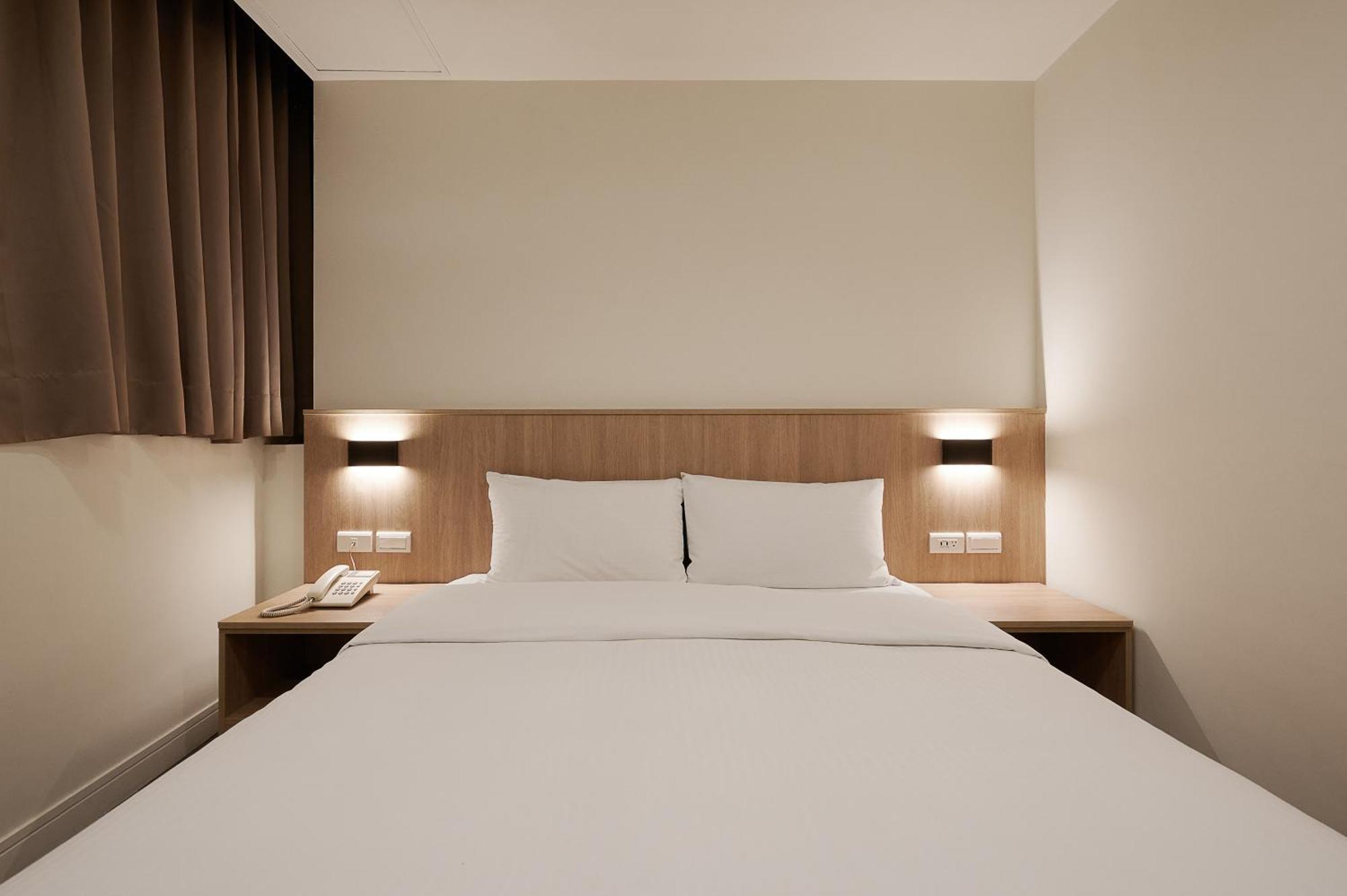 Nei Jiang Hotel Taipei Bagian luar foto