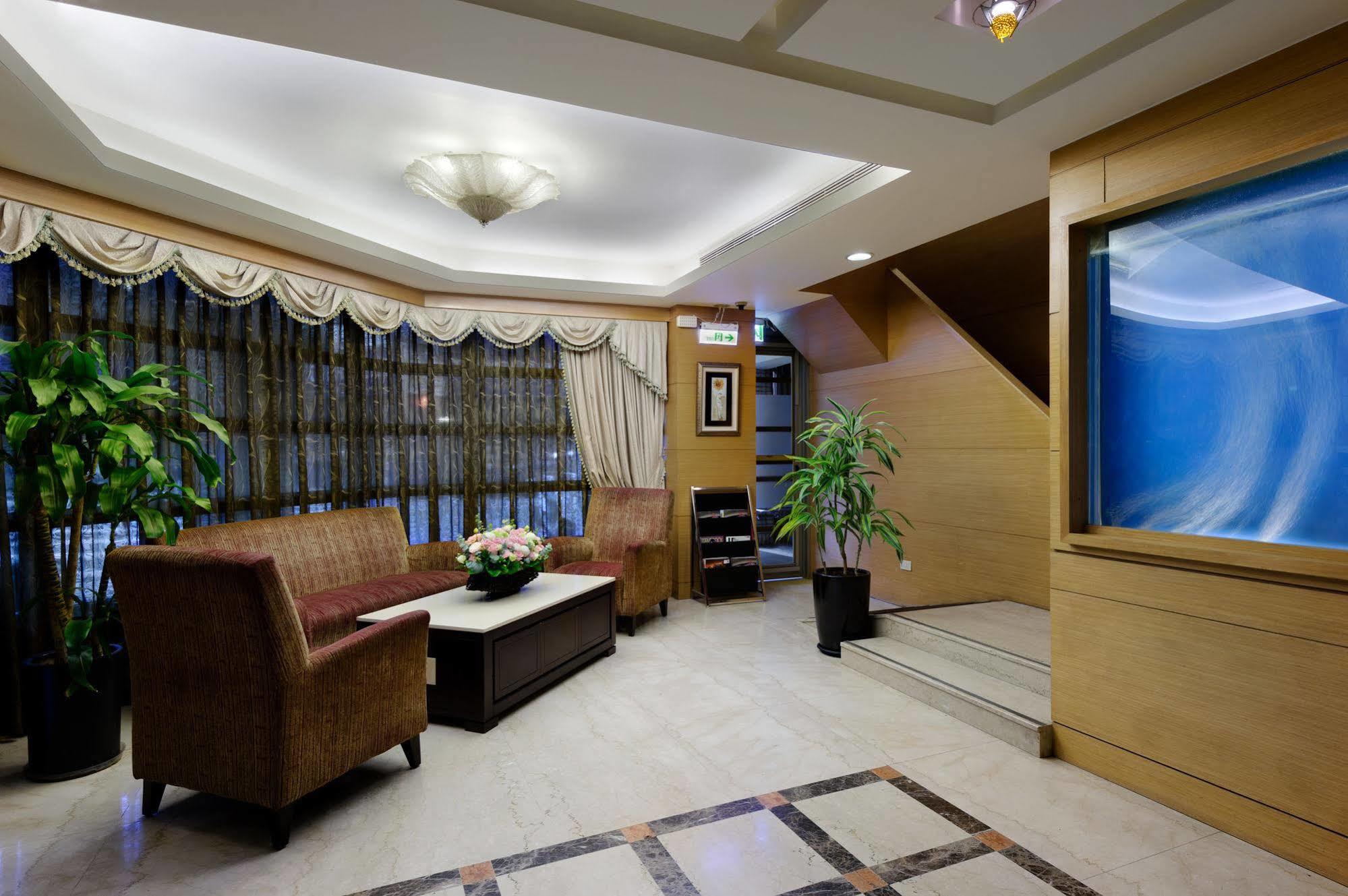 Nei Jiang Hotel Taipei Bagian luar foto